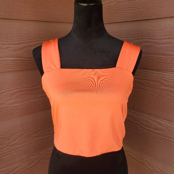 Cloth by Design Women's Orange Cropped Camisole Sleeveless Tank Top Wide Straps - Picture 11 of 16